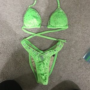 Figure/ Fitness Competition Suit *only worn once!*